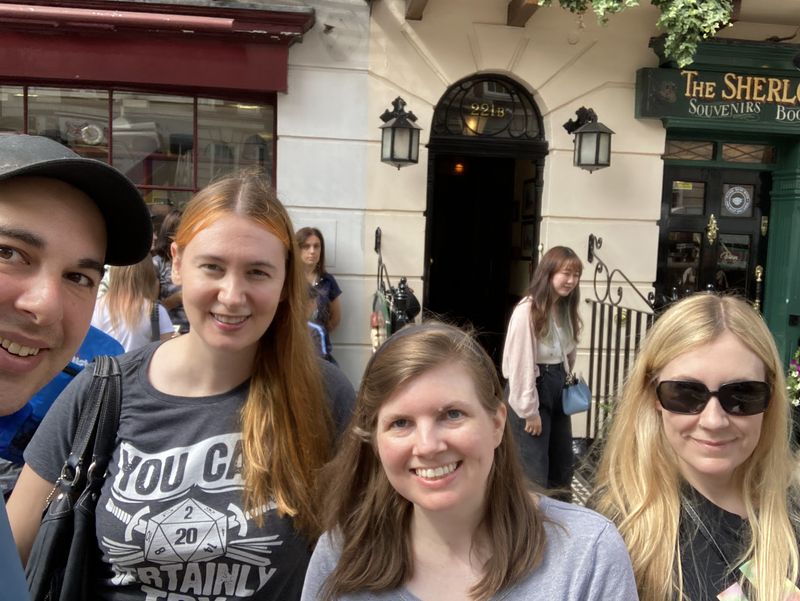 Liz, Katie, Kelly and I at the Sherlock Holmes museum